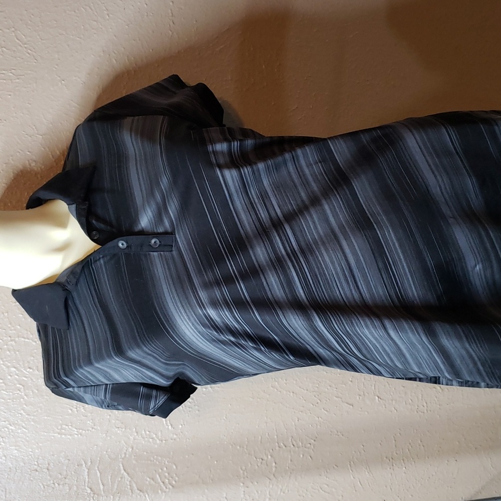 Ladies Nike golf shirt size medium